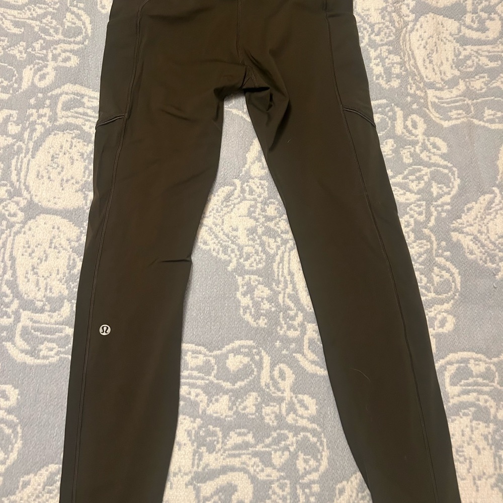 Lululemon Fast and Free Tights - Picture 3 of 4